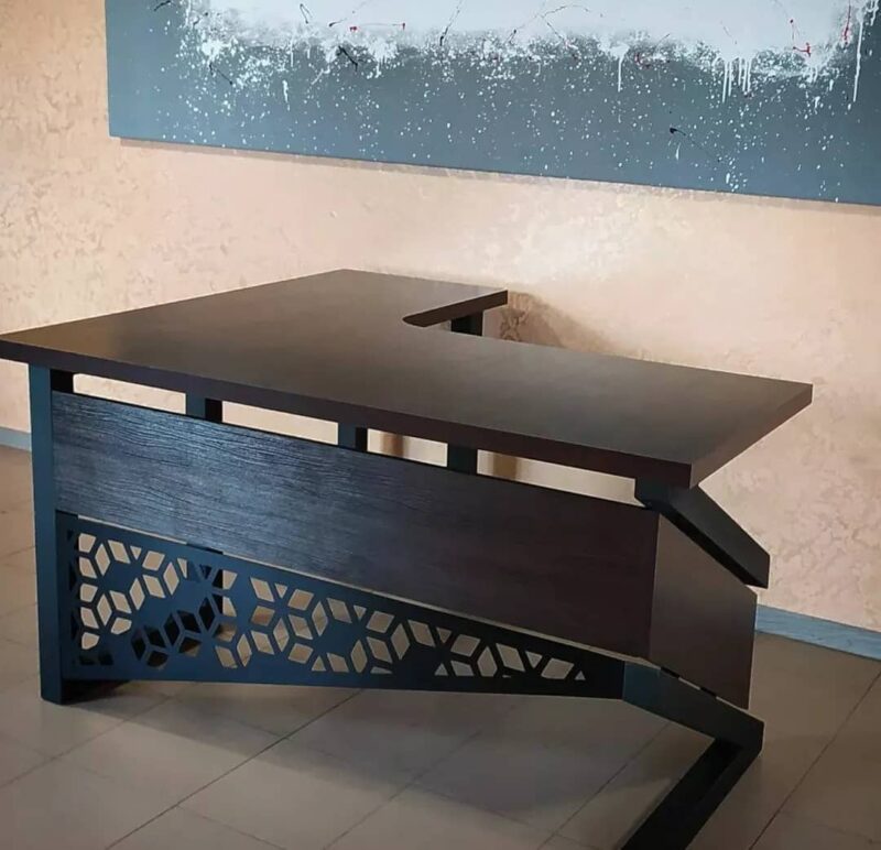 стіл для офісу